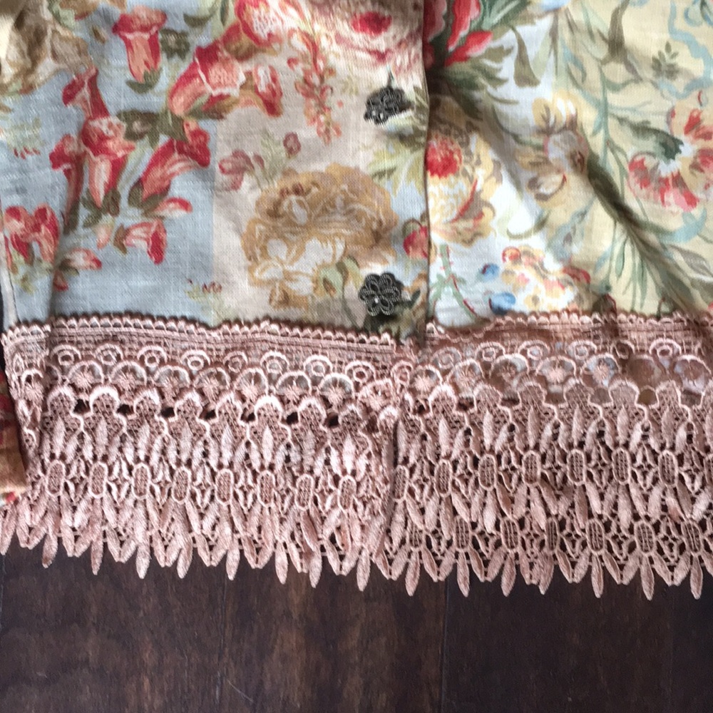 Boho linen and lace jacket. Sz. M - Picture 5 of 5